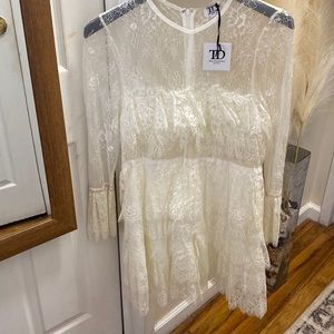 Off white color full lace dress (adorable)